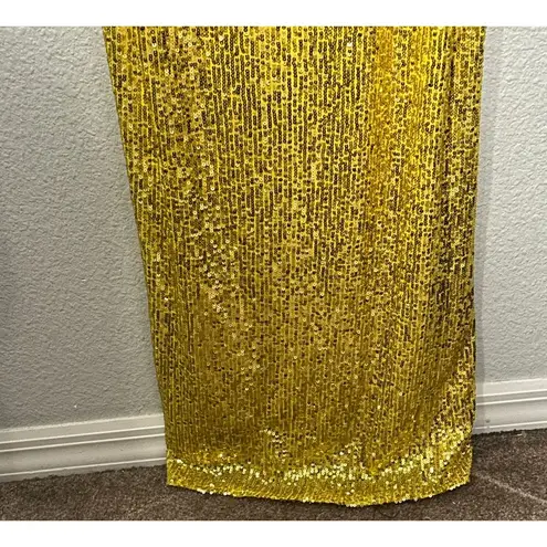 Mac Duggal NEW Ieena for Yellow Sequined Ruched One Shoulder Gown Size 2 Goddess