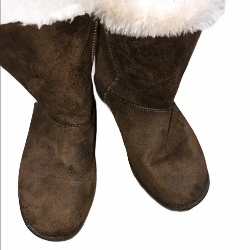 Makalu size 7 1/2 Madi faux fur sheepskin boots