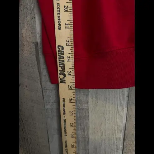 Wound Up Red 'Love Yourself' Sweatshirt Women's Size M (7-8) EUC