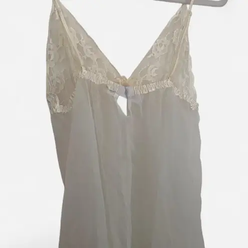 Y2K Angelic Coquette Frederick’s of Hollywood Lace Tulle Babydoll Cami – XL White