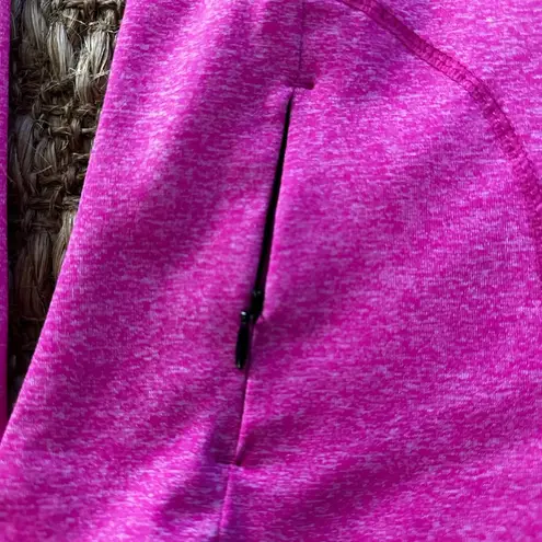 Savage Barbell sweat wicking 4 way stretch Active Top Hot Pink Size XSmall