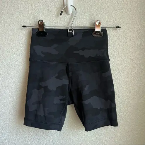 Lululemon  Wunder Under Train Short 6” Incognito Camo