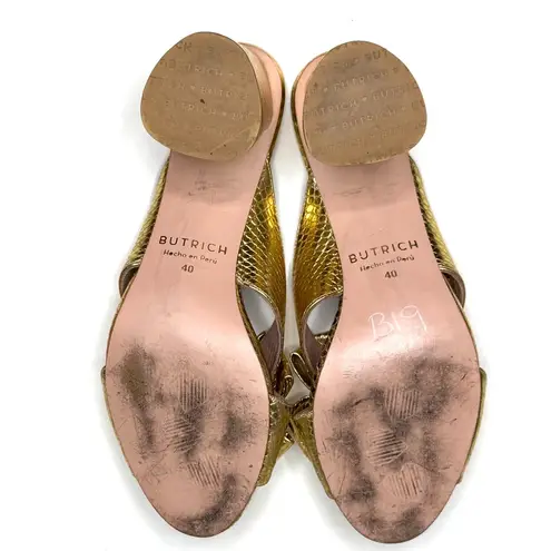 Butrich Bow Slide Pump in Gold Embossed Snake Size 40 (fits like an 8.5/9)