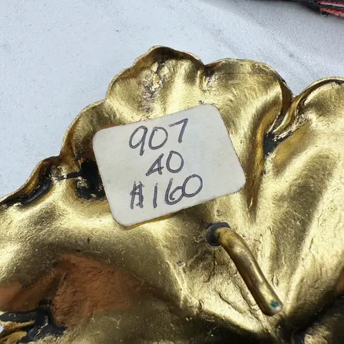 Vintage Strappy Belt with Unique Leaf Buckle ✨ Pink