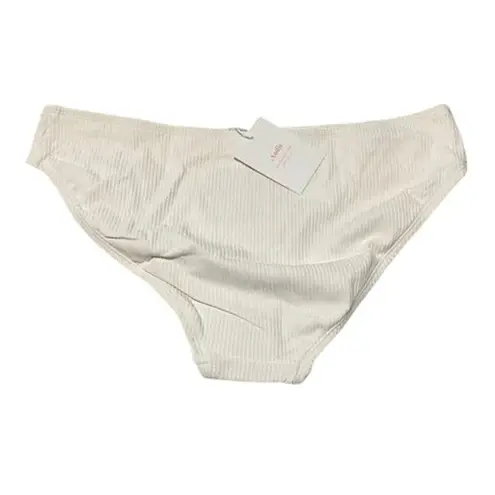 ANDIE NWT Swim The Bikini Ribbed Bottom Medium Coverage Low Rise M Coco White