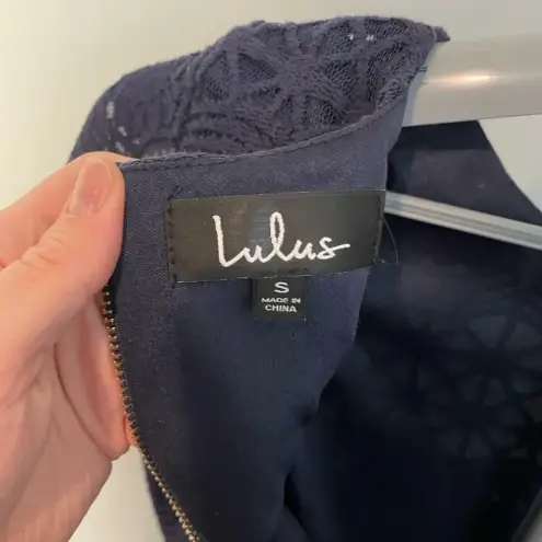 Lulus   SZ small Navy Blue‎ Floral Crochet Lace Short Sleeve Mini Dress