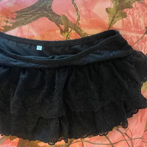 coquette black ruffle lace mini skort skirt w built in shorts Size L
