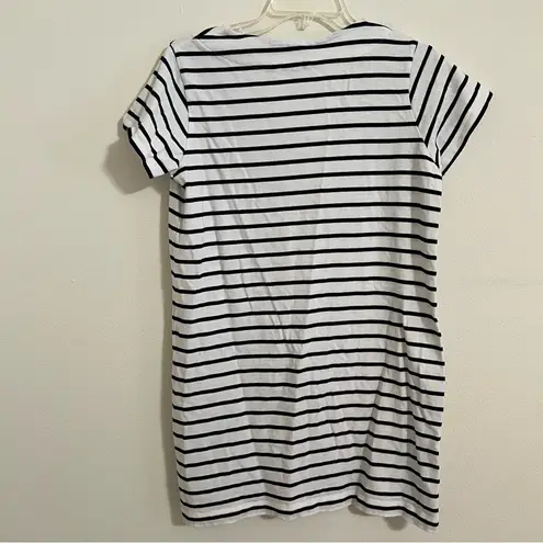 Vineyard Vines  Women’s Navy and White Striped Dress Size M