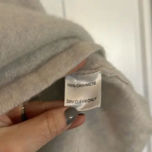 Cortland Park 100% cashmere taupe bell sleeve sweater large Tan