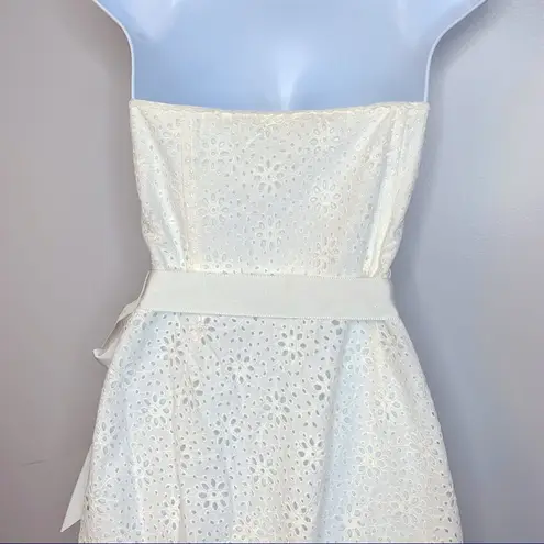 Banana Republic  Strapless White Eyelet Dress Size 8