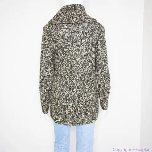 L.L. Bean women's wool blend black and beige cowl neck sweater, M Size M