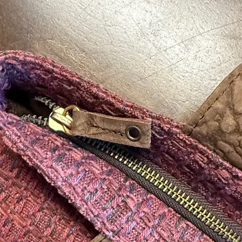 NWT Nandakwang Elegant Red Textured Women's Tote Bag