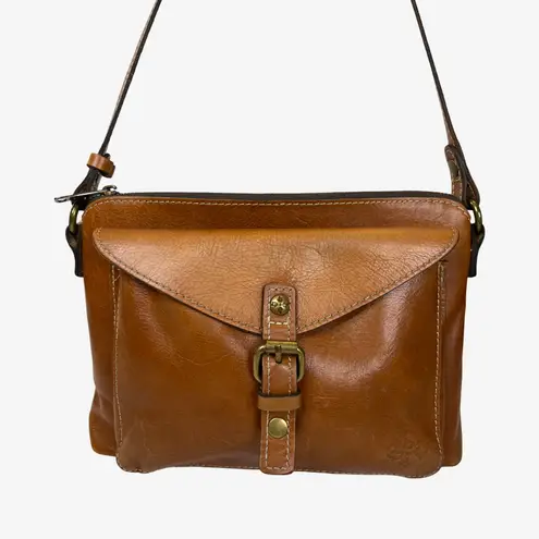 Patricia Nash Saddle Tan Leather Crossbody Bag Vintage Buckle Front Purse