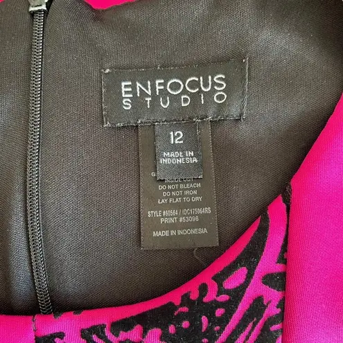 Enfocus Studio hot pink and black paisley pleated dress