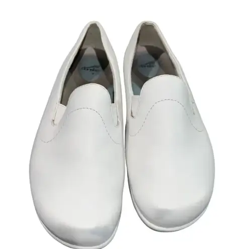 Dansko  White Leather Women's Slip‎ on Loafers Size 10.5