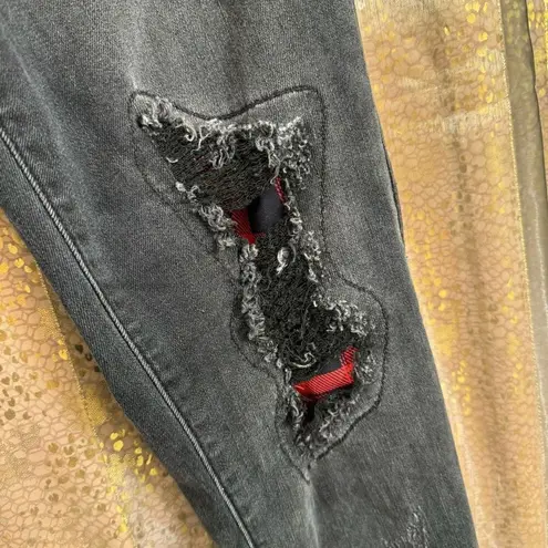 Judy Blue Black Destroyed Buffalo Plaid Patch Skinny Jeans 7/28