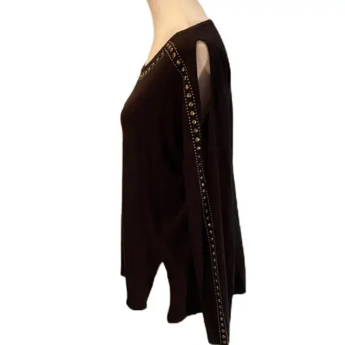 Westport 1962 Black with Round Gold Studs and Cold Shoulders Long Sleeve Sweater