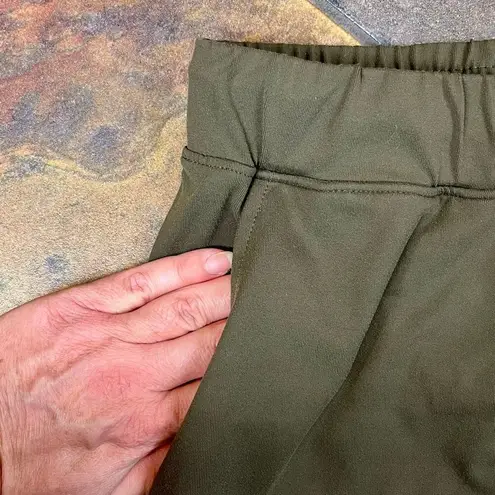 Yogipace Women’s Green Drawstring Pull