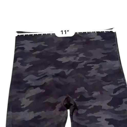Spanx Look At Me Now Gray Camo Seamless Tummy Control Shaping Leggings Sz S