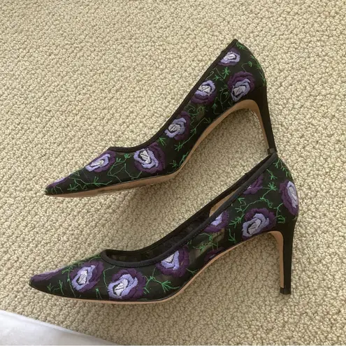 Bettye Muller Purple Embroidered Flowers Women's High Heels Size 7.5 Shoes EUC