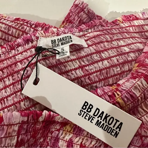 BB Dakota by Steve Madden Floral Compass Top in Bright Rose Size S Pink