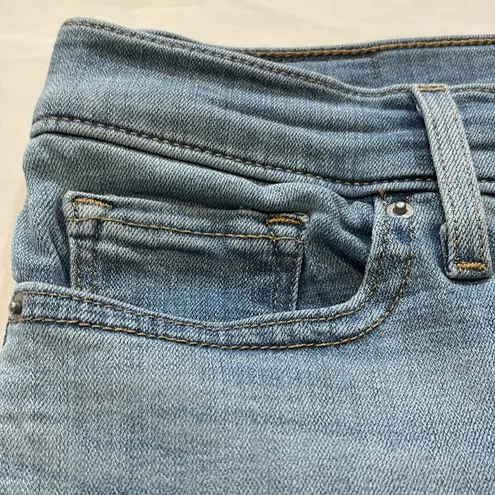 Levi’s Women’s 311 Shaping Skinny Capri Jeans Blue Size 26