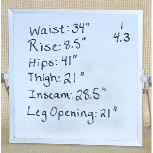 Ladies Seven for All Mankind Wide Leg Crop Vintage Dojo Jeans Size 32 Light Wash Blue