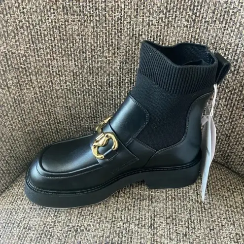 Urban Revivo Ankle‎ Boots size 6 NWT Chain embellishment Black