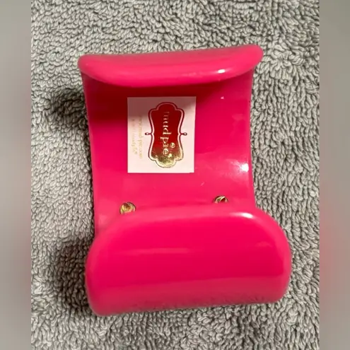 Mud Pie NWT Hot Pink Seahorse Cuff Bracelet