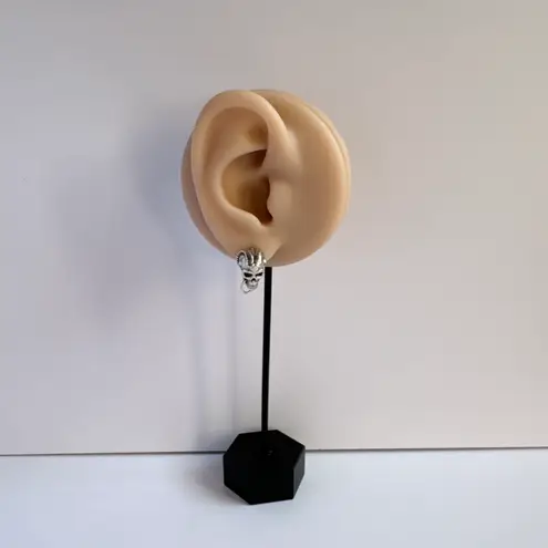 Sheep Skull Stud Earrings for Men Women,Streetwear Punk Hip Hop Unisex Style Silver