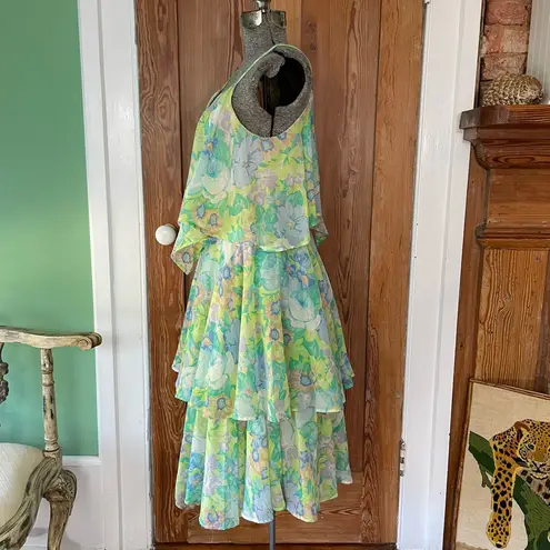 Vintage 70s Vicky Vaughn Pastel Floral Handkerchief Hem Dress Fairycore Sz S💛 Green