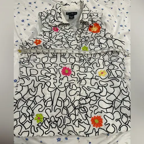 Mercer & Madison Women’s Sz: L Linen Vest Embroidered Bright Spring Flowers. White Size L