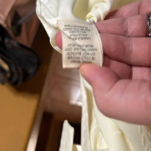 Carly Jean Los Angeles NWOT Embroidered Butter Yellow Ivory Wrap Dress Size XL