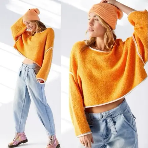 Free People  cropped sweater size extra small