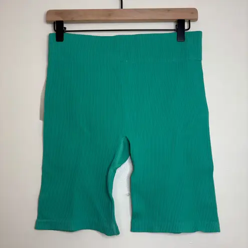 Mono B Ribbed Biker Shorts Women's L Green Stretch Nylon Spandex NWT Size L