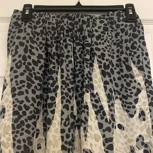 CAbi  Bella Leopard Print Mini Skirt 401