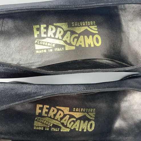 Salvatore Ferragamo Vintage Ferragamo Size 7 AAAA Pumps Heels Black Satin Bling Closed Toe Women’s