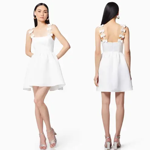 Elliatt Enchantment Dress In White XXS