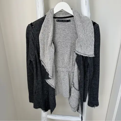 BNCI by Blanc Noir Blanc Noir Draped Front Grey Zippered Lightweight Jacket Size Large