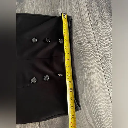 C by ONE Elegant Black Button