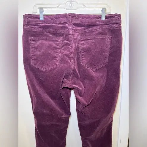 sts blue  Size 33 Wine Burgundy Skinny corduroy pants