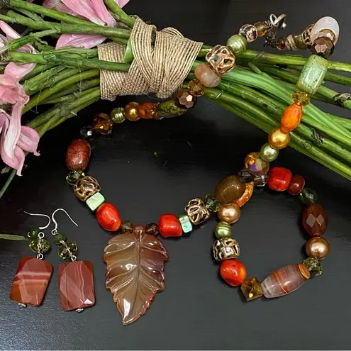 Handmade Carnelian Agate Gemstone Leaf Pendant Fall Theme Beaded Jewelry Set