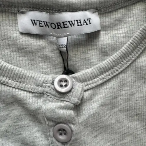 We Wore What NWT Longsleeve Crewneck Henley Bodysuit Buttons XXS Heather Grey