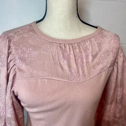 On Twelfth Pink Dusty Rose Balloon Sleeve Floral w Eyelet Trim Blouse