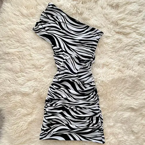 Sweet Storm Y2K Black and White Dress