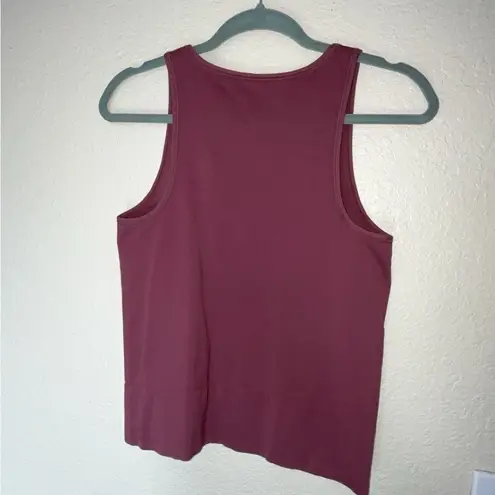 Athleta NWOT  Aurora Seamless Athletic Tank top  SIZE MEDIUM