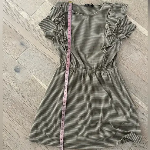 Doe & Rae Striped Ruffle Sleeve Mini Dress Tan White Short Sleeve Pockets S