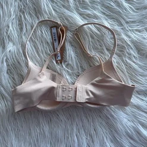 SKIMS Ultimate Push up Plunge Bra Sand Size 30A