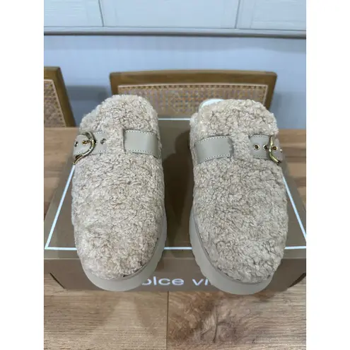 Dolce Vita Lelani Plush Flats Slip Ons Natural Faux Fur Size 9 NIB Cozy Clogs Tan