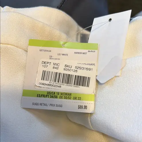 Kasper White Straight Leg Pants with High-Waist